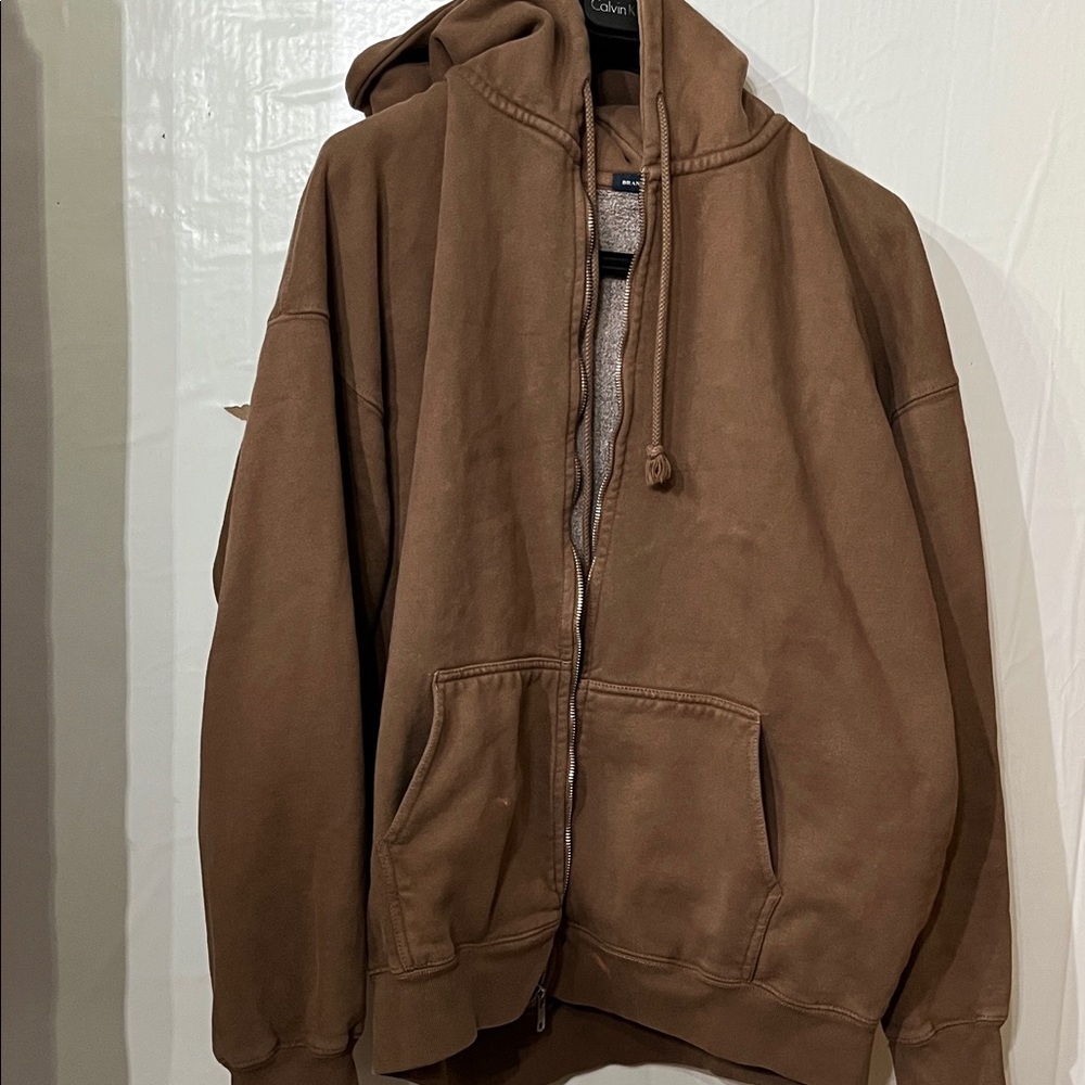 Brandy Melville Men's thick Zip-Up Hoodie in Brown size XL.